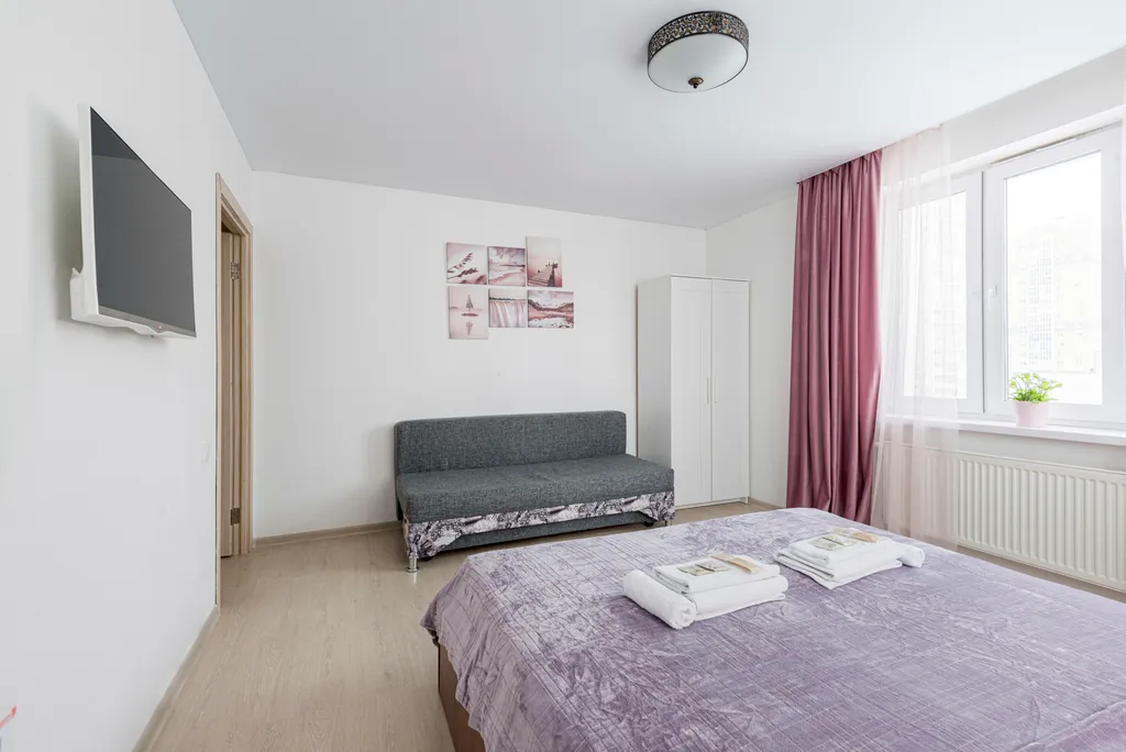 Радужная квартира недалеко от залива, гостиничный сервис, кондиционер