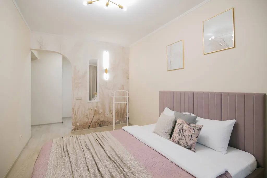 Большая квартира рядом с ЖД Институтом