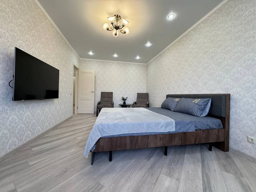 Квартира Шикарная двухкомнатная квартира с лоджией — Ростов-на-Дону