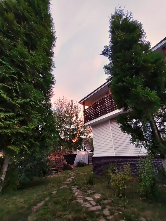 Вилла с гриль-верандой, сауной, купелью и джакузи