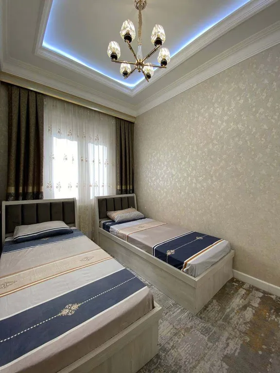 Tashkent city Boulevard A14-111