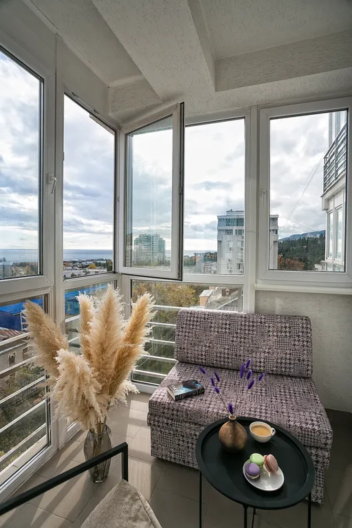 Садовая. В самом центре, вид на море