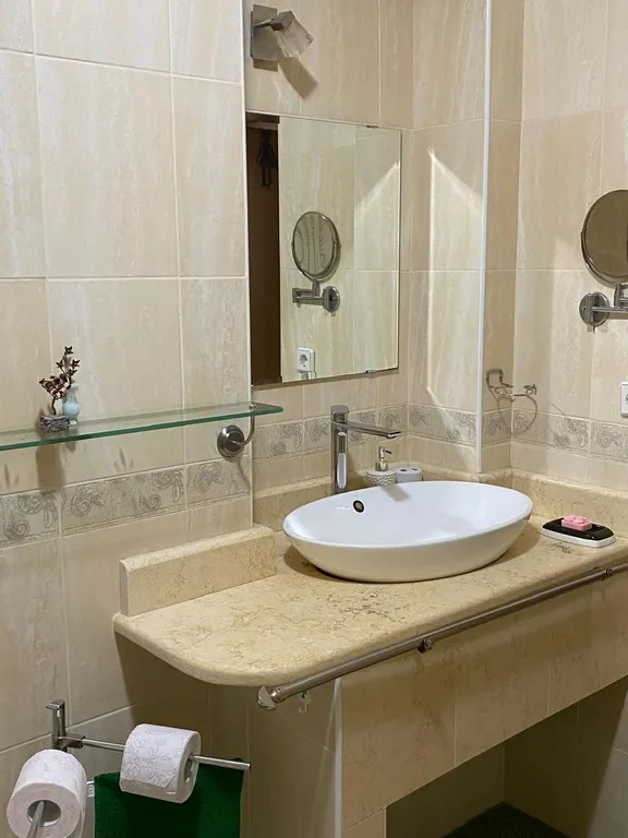 Шикарная квартира в 5 минутах от  моря