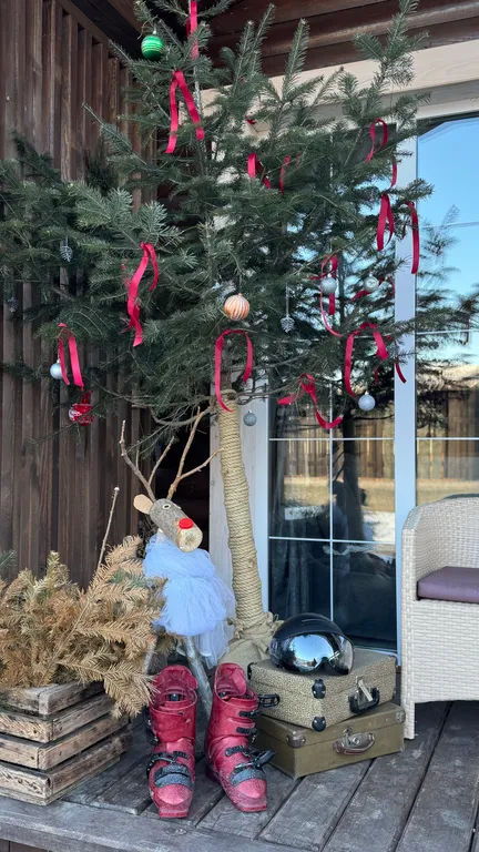 Уютный коттедж с видом на горы