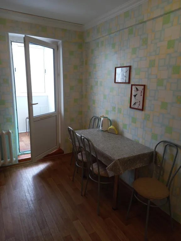 Комфортная, просторная 2-комнатная квартира в престижном районе