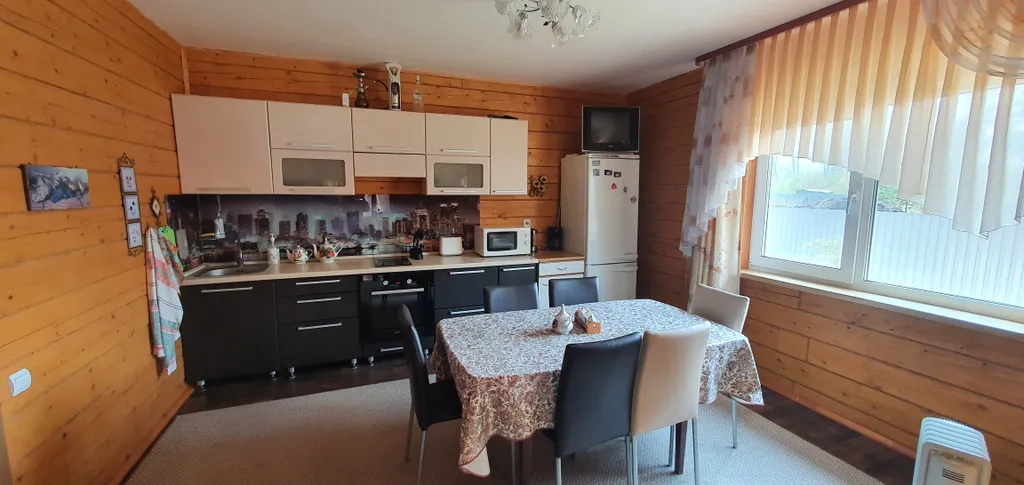 Коттедж на берегу реки Катунь