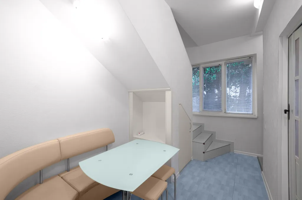 Дом три этажа