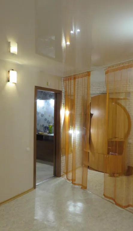 Квартира Удобная квартира над Эйфелевой башней) — Новосибирск