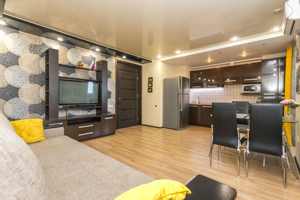 Стильная 3-комнатная смарт квартира — аренда посуточно в Уфа