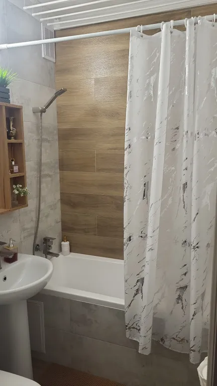 Уютная квартира около центра города