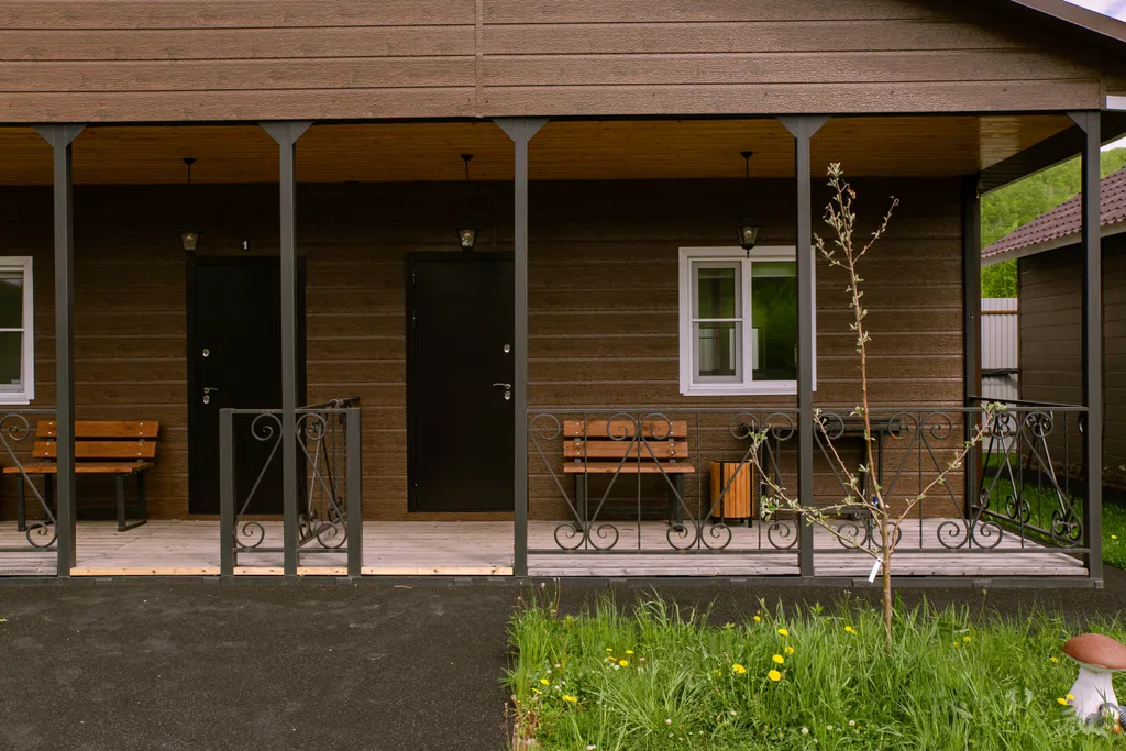 Четырехместный номер комфорт с видом на горы