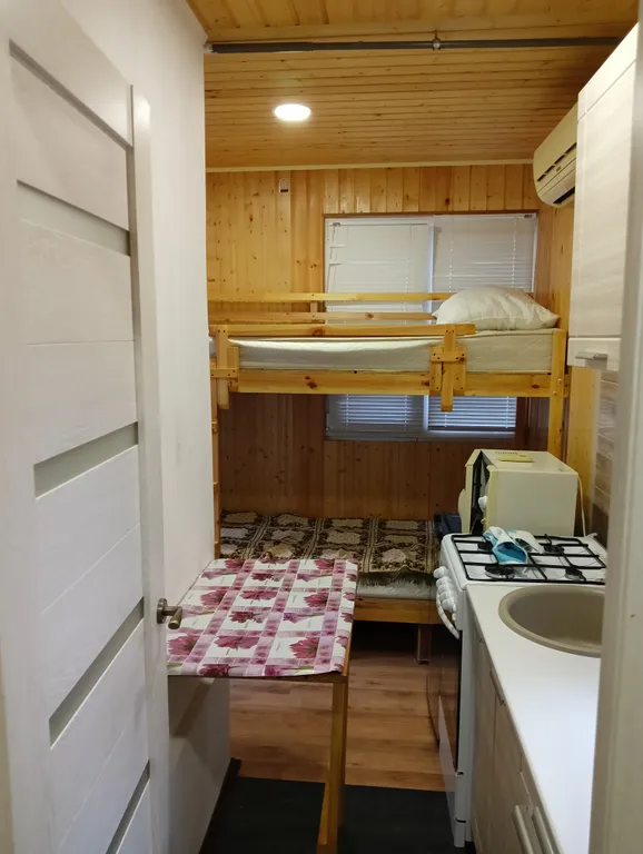 Уютная маленькая отдельная квартира-студия в центре Ялты