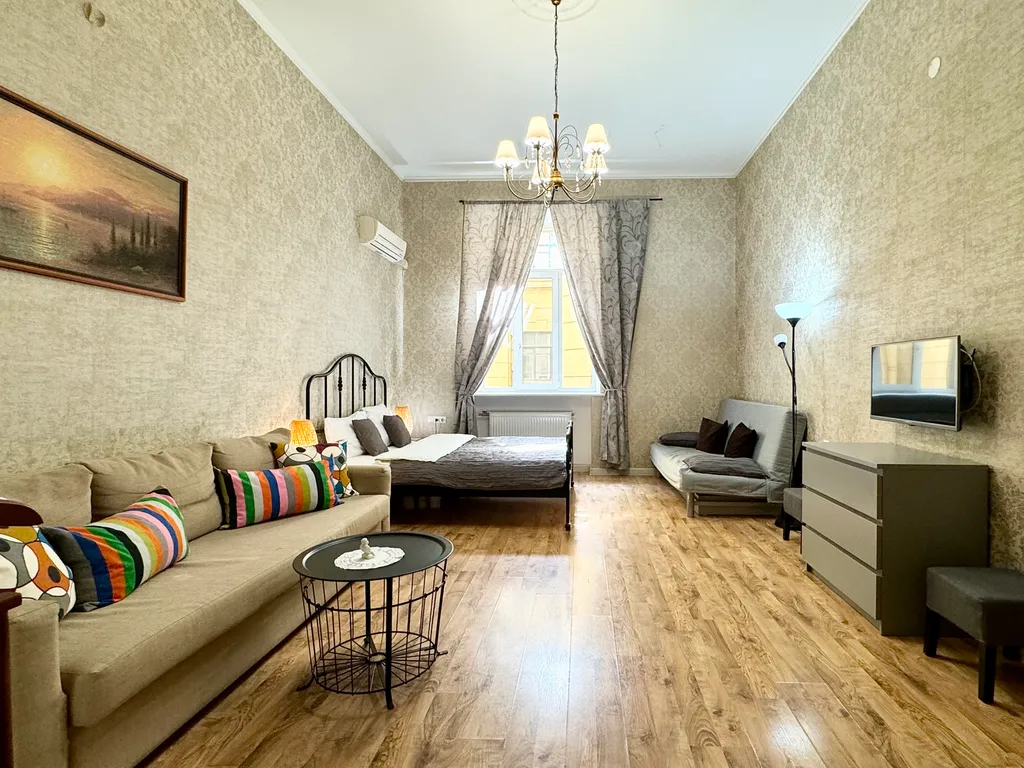 Квартира Просторная квартира возле Эрмитажа - 3 спальни, 2 санузла, парковка — Санкт-Петербург