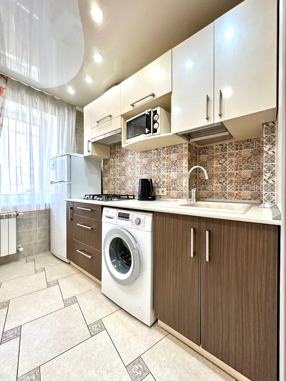 Стильная квартира pядом c ТРК ВoлгaМолл