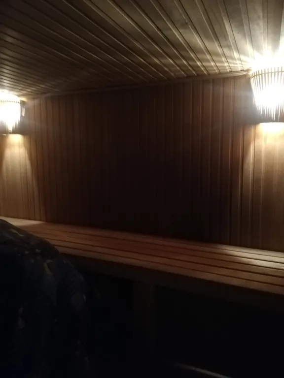 Дом в лесу с баней