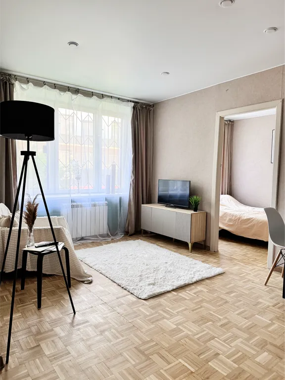 Квартира Светлая квартира в центре, 8 минут до метро и 9 до зоопарка — Москва