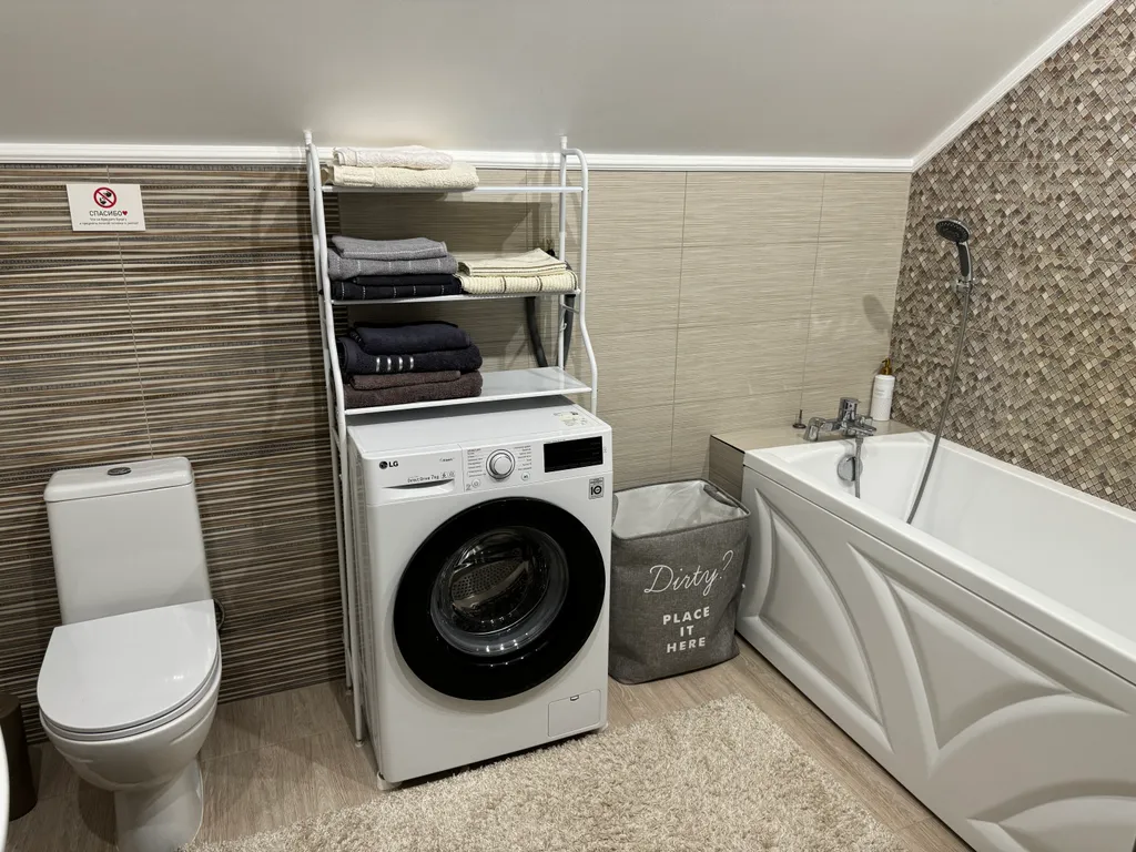 Уютный загородный дом с баней