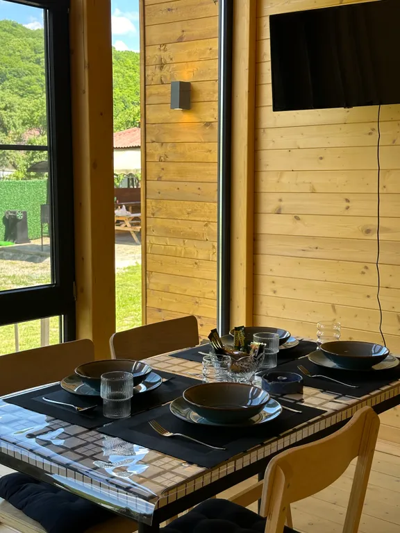 Барнхаус с чаном и бассейном