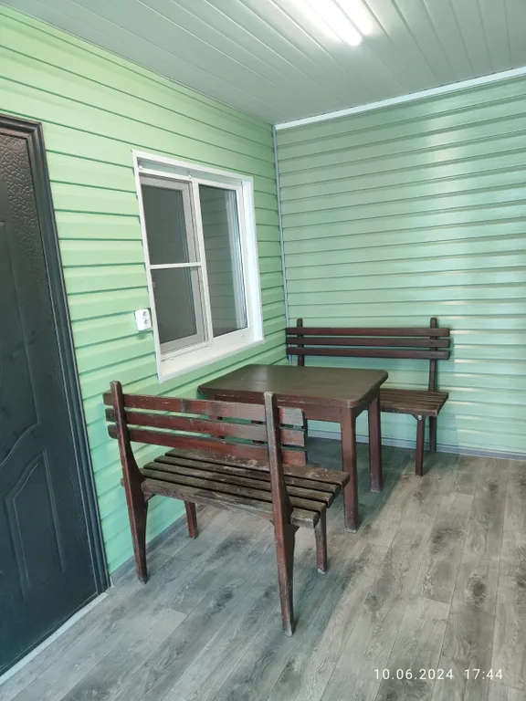 Квартира Отдельная мансарда с верандой — Ейск