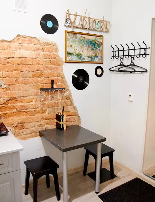 Квартира в центре, Приморский Арбат, отдельный вход — аренда посуточно в Владивосток