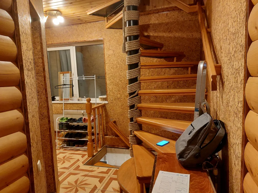 Уютный коттедж с камином и банькой