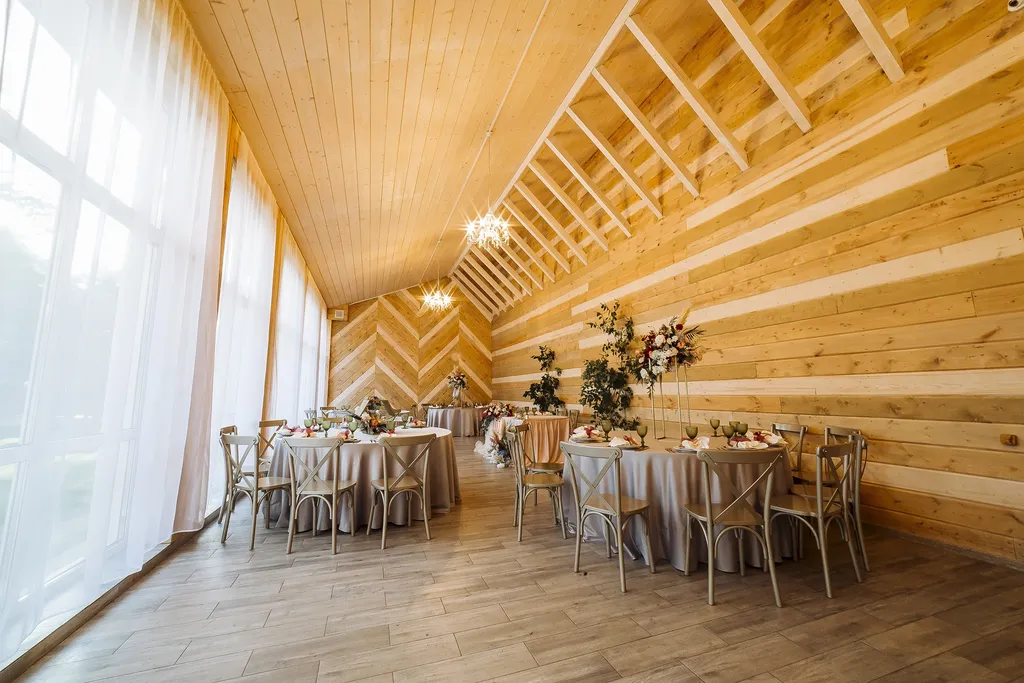 Коттедж с панорамным банкетным залом