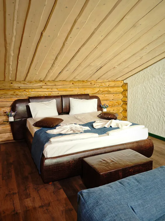 Лесной дом с тёплым бассейном, джакузи, сауной и сибирским чаном