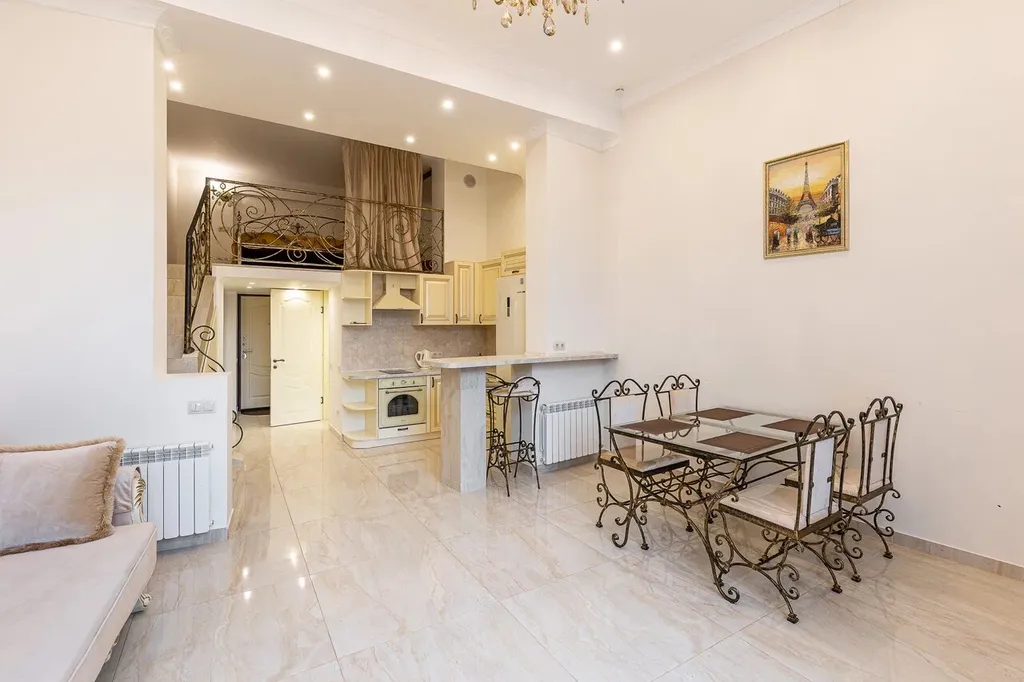 Двухуровневые апартаменты Барселона-Парк.com