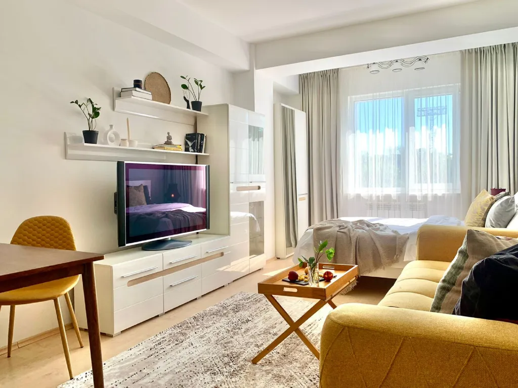 Яркая студия фрида кало в центре города алматы