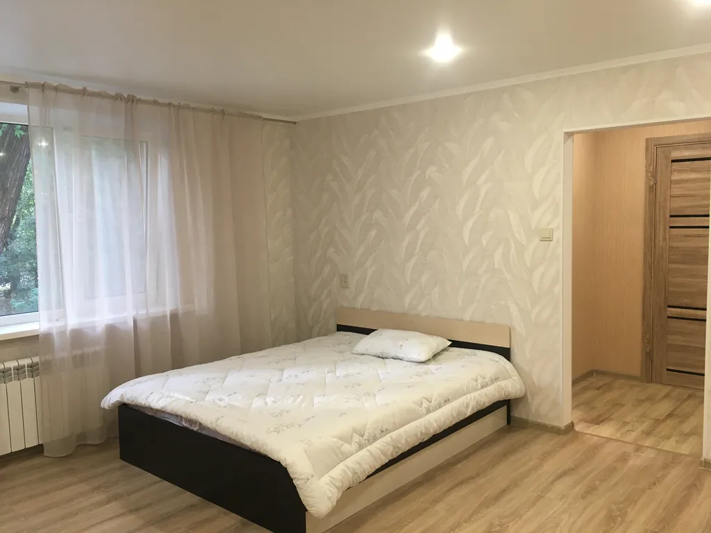 1-комнатная комфортабельная квартира в центре города