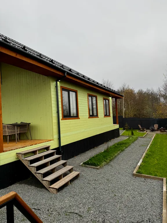 Новенький дом с сибирским чаном