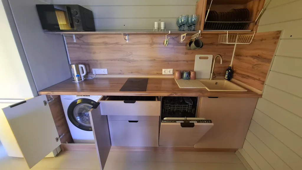 Дом с парилкой закрытом коттеджном посёлке