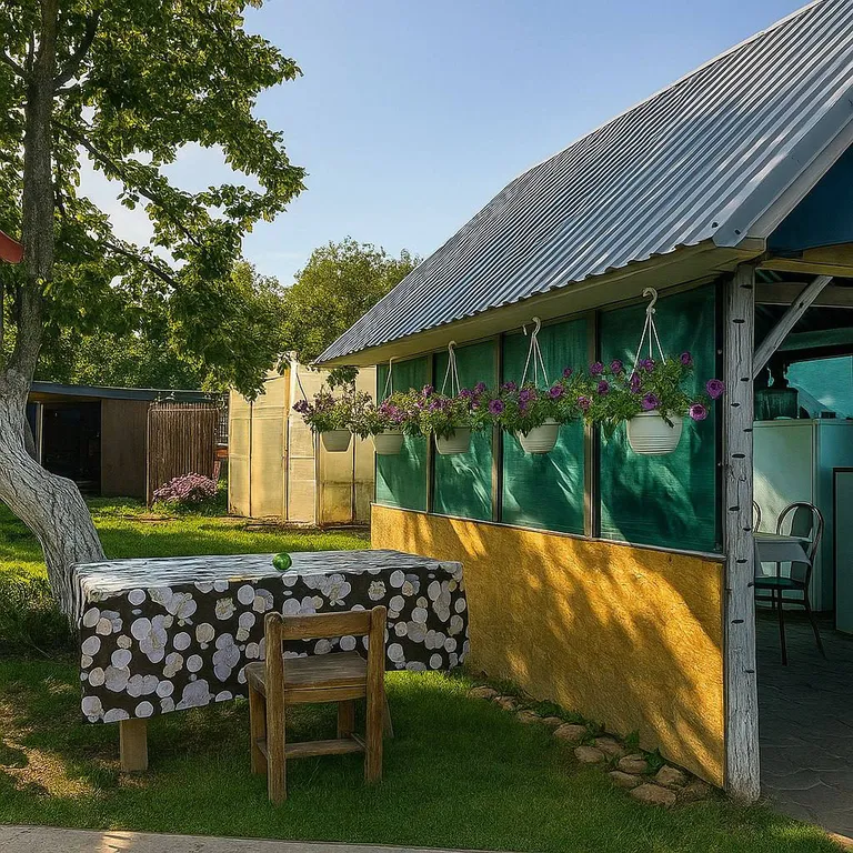 Сказочный домик в деревне