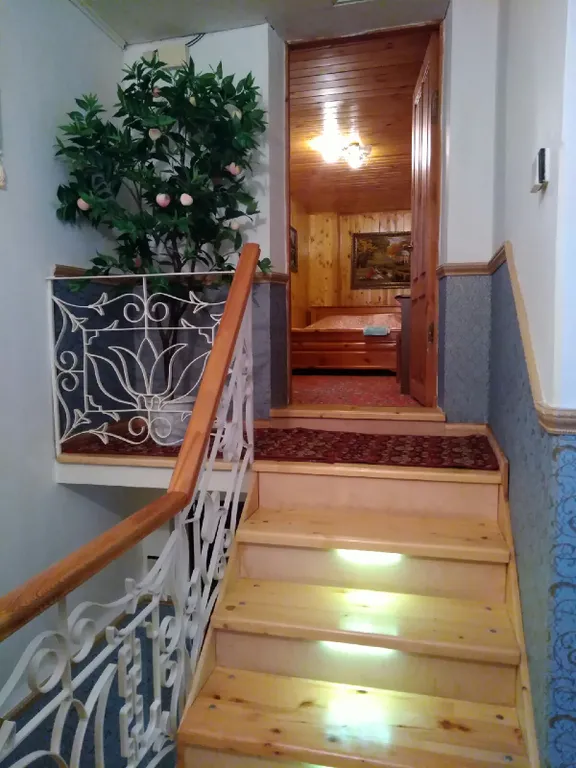 6-комнатный Дом