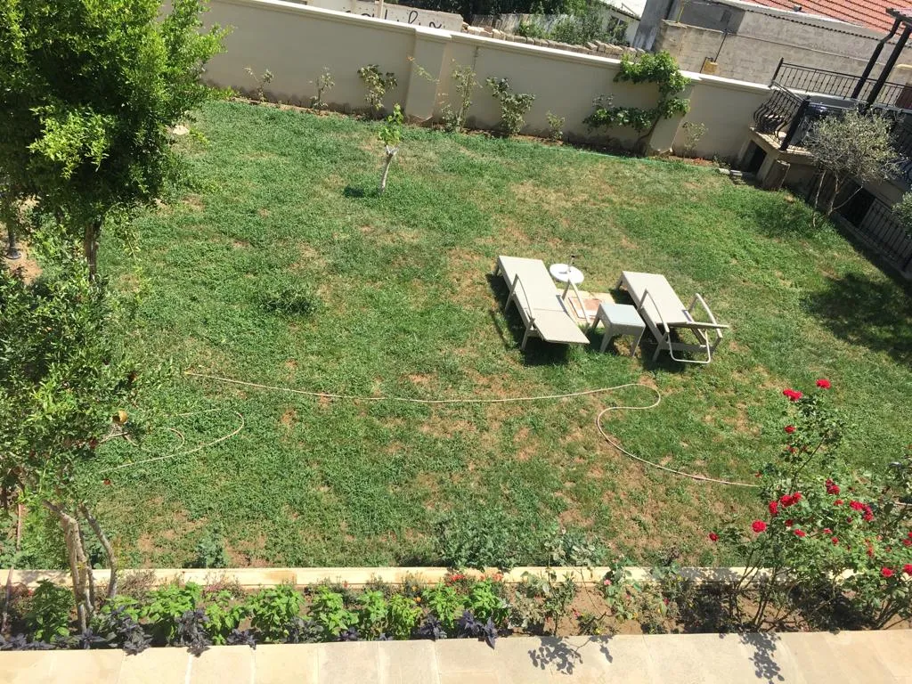 Вилла с видом на море