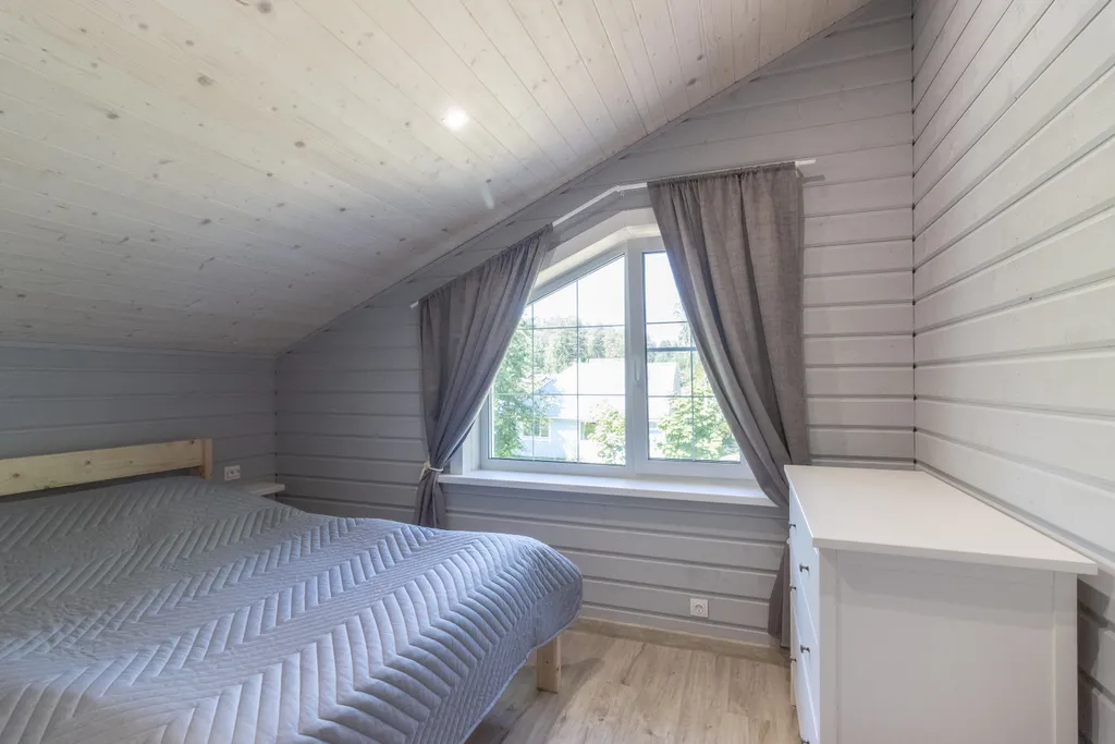 Коттедж Дом с бассейном в Карелии — Деревянное