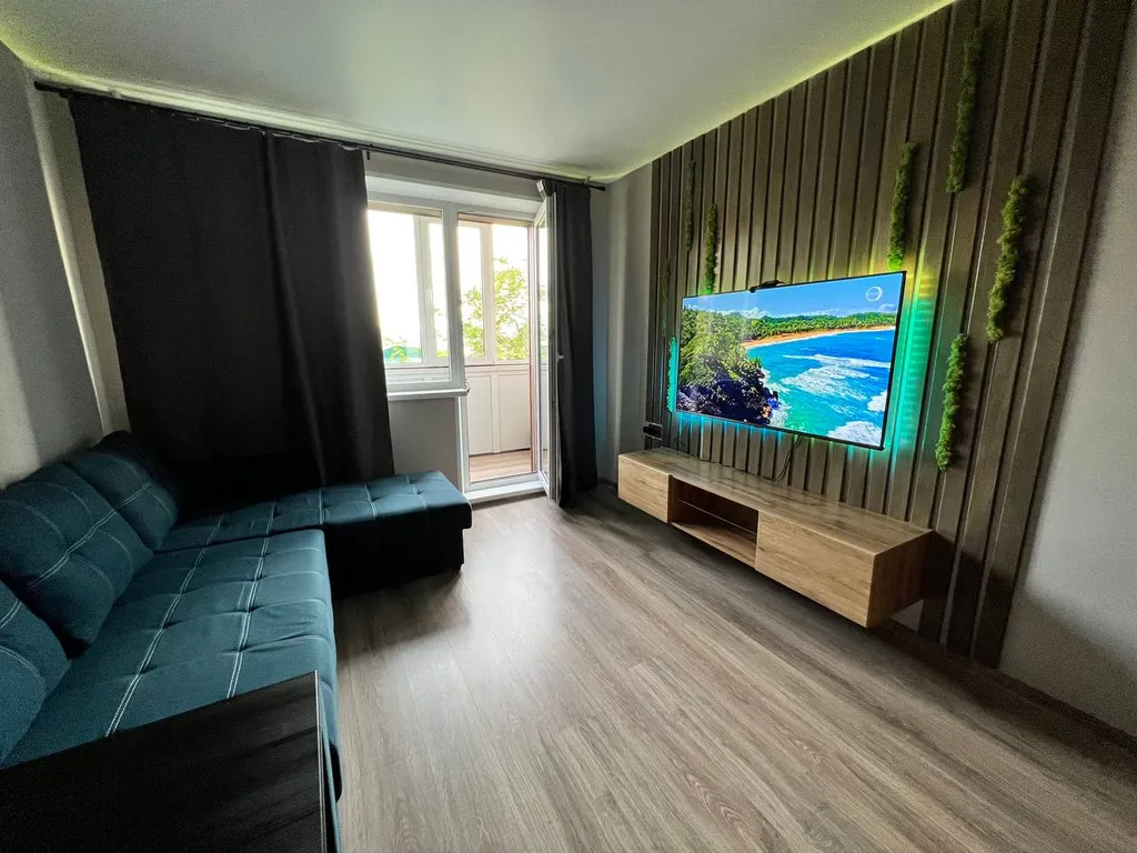 1‑комн. квартира с видом на залив на ул. Александрова, 30/1 — аренда посуточно в Мурманск