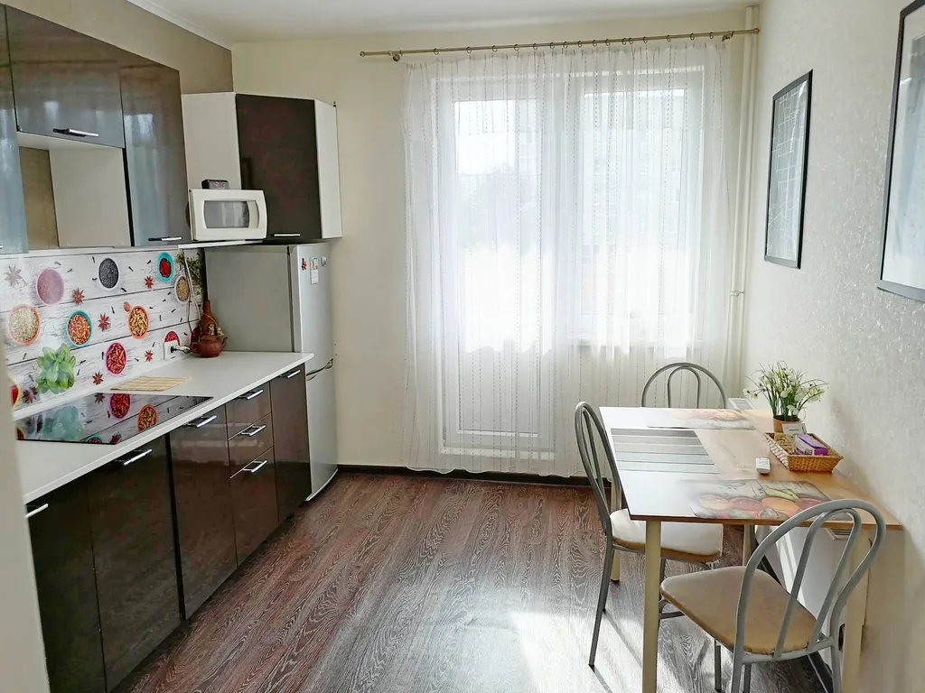 Квартира Современные стильные апартаменты — Тихвин