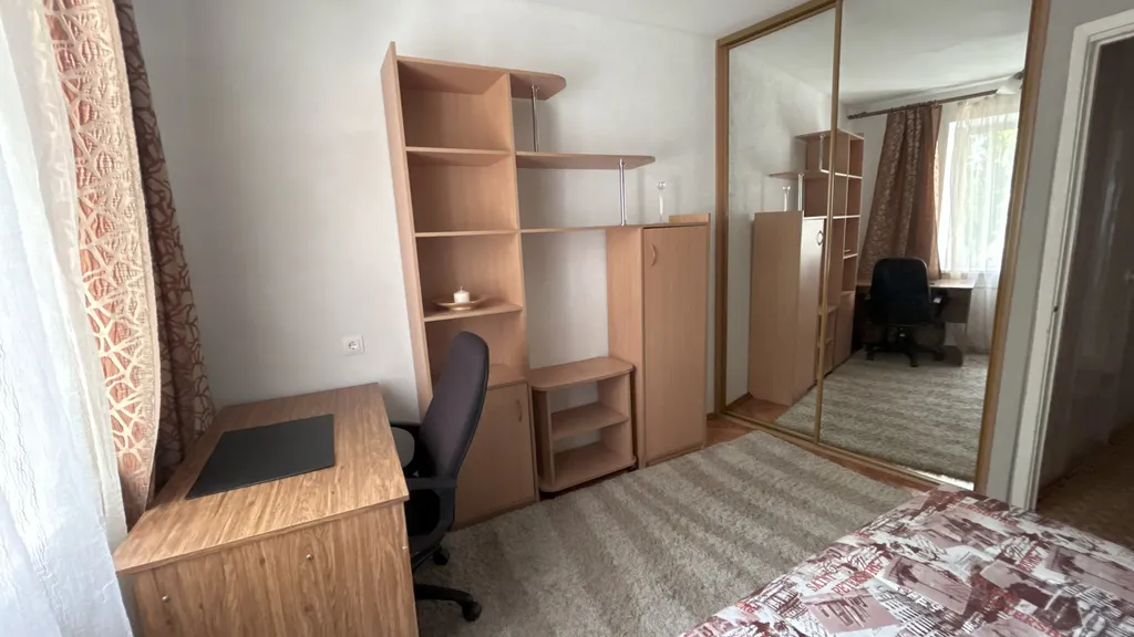 Трехкомнатная квартира в центре города