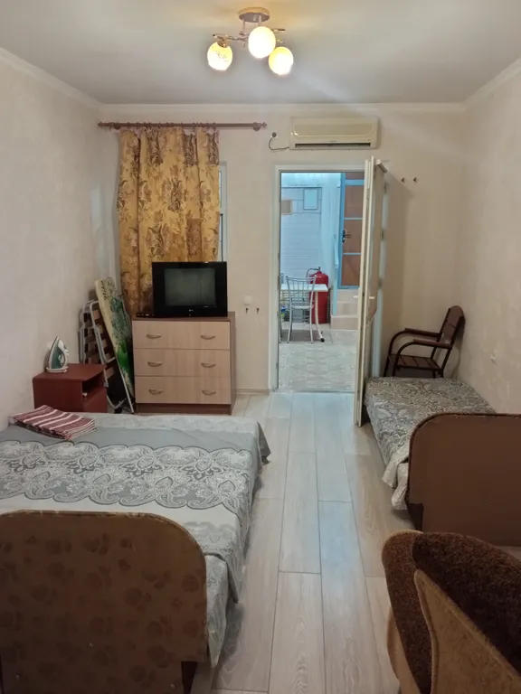 Комната уютная с удобствами