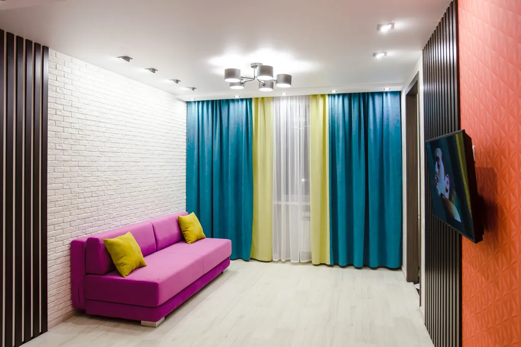 Новая квартира в Центре на Иртышской Набережной 12 с большим джакузи