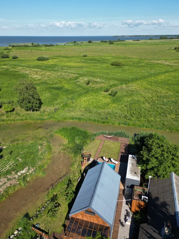 Гостевой дом Barn на реке, с банным чаном и катамараном