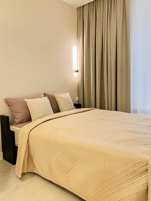 Новая студия с дизайнерским ремонтом