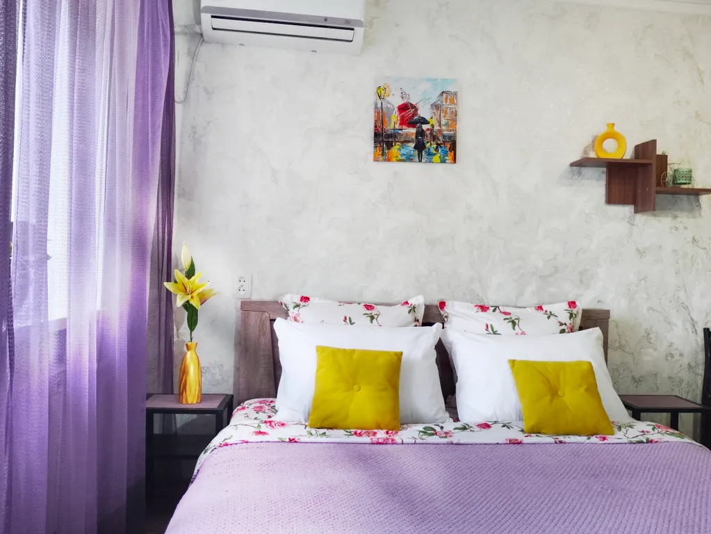 Уютная светлая квартира рядом с ТРЦ Алимпик