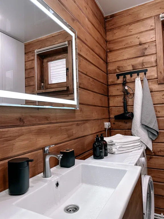 Домик в лесу с потрясающим видом из окна с банным комплексом