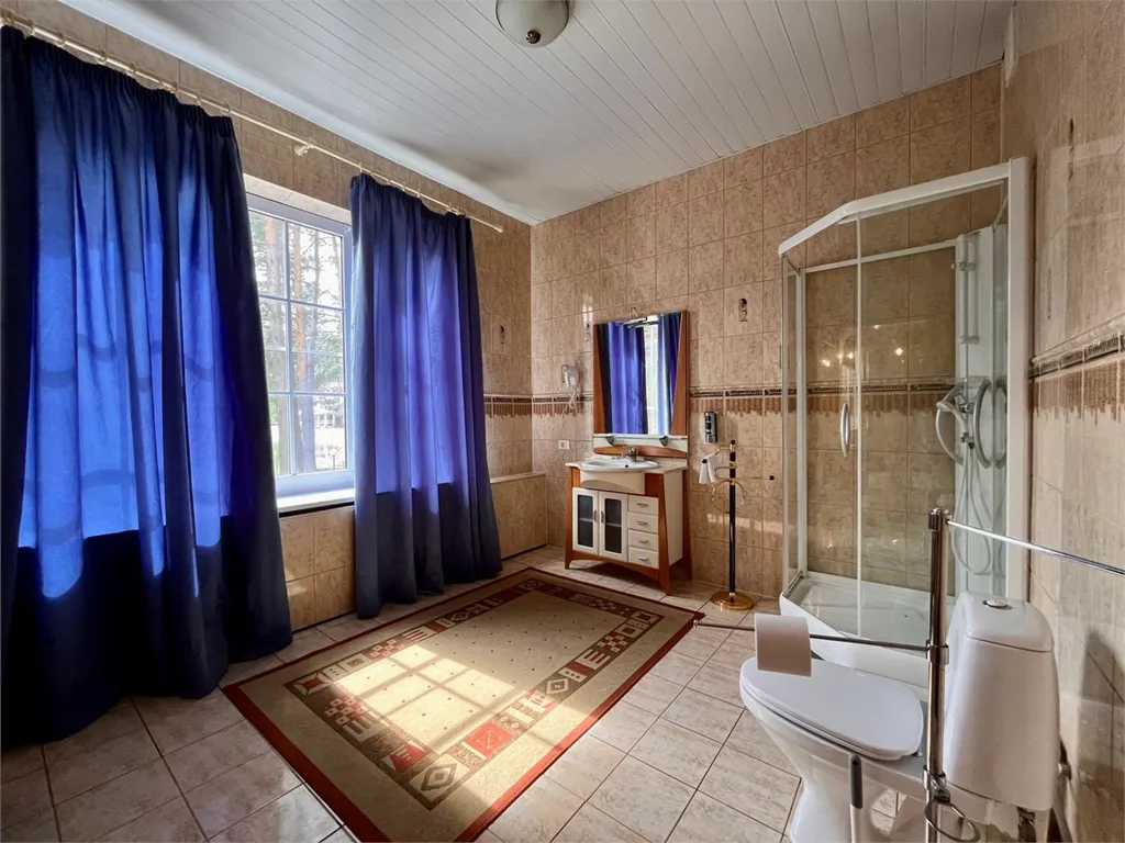 5-комнатный Дом