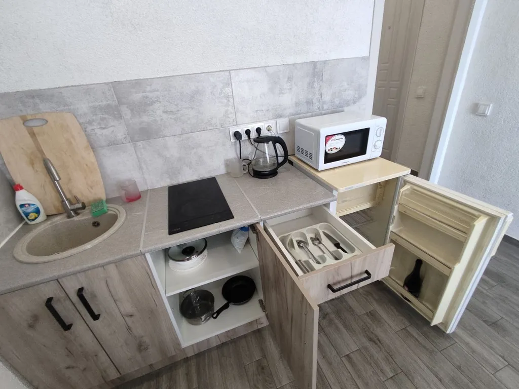 Студия с видом на море