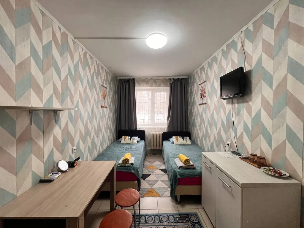 Мини - студия  эконом в центре  города