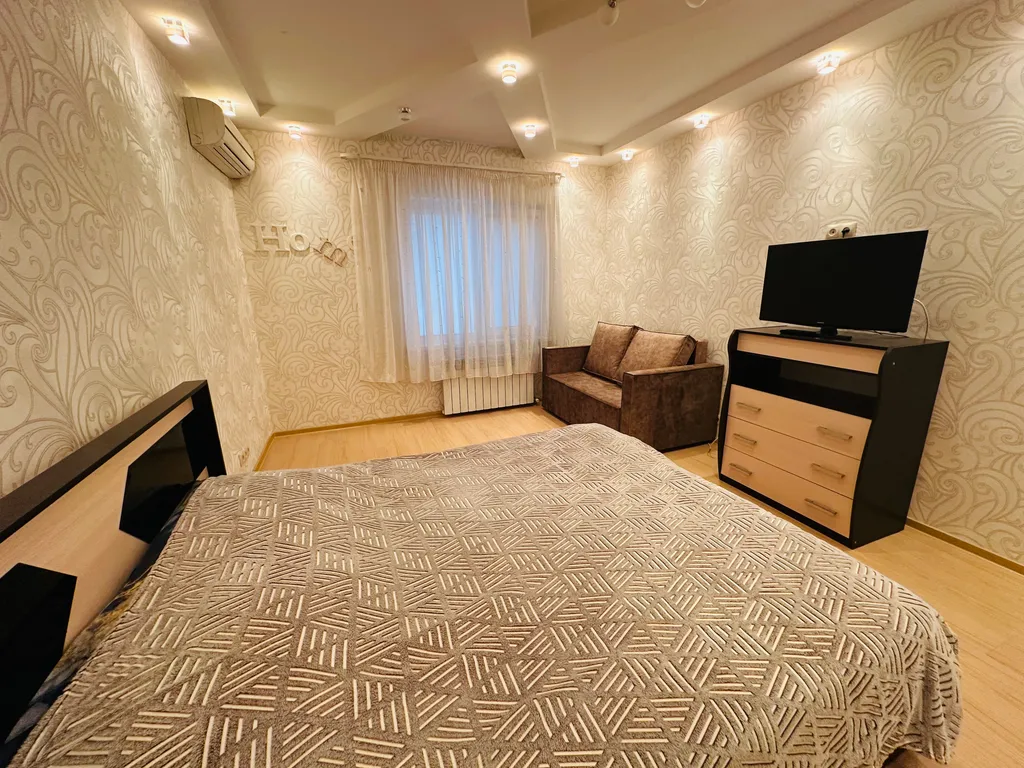 Квартира Отличная большая квартира с гардеробной около ТЦ Кредо — Тверь