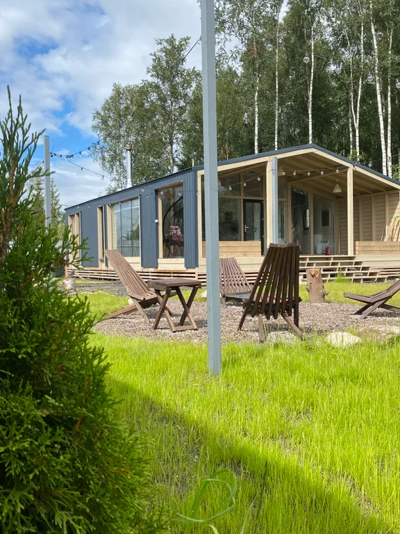 Дом Версаль с уютной террасой